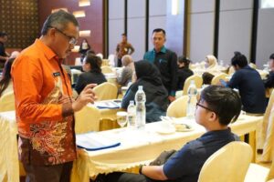 Buka Bimtek, Jefridin Beberkan Investasi dan Capital Inflow dalam Tumbuhkan Ekonomi