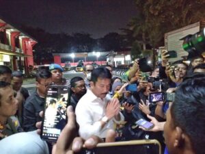 INSPIRASI PAGI: Merawat Demokrasi