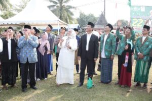 Marlin Pimpin Upacara Hari Santri, HMR Beri Motivasi Kelak Ada Santri Memimpin Negeri