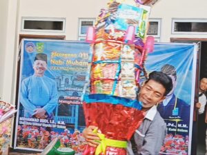 WARTA FOTO: Warga Kumalasa Kota Batam Merayakan Maulid Nabi, Begini Meriahnya