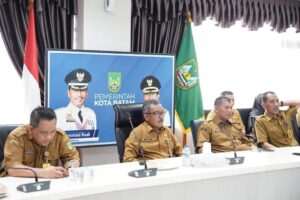 Rakor Inflasi, Jefridin Lapor Mendagri Harga Beras Premium di Batam Turun dan Stok Aman