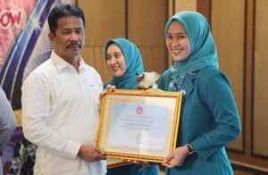 HMR Apresiasi Organisasi Perempuan Kota Batam: Perempuan Berdaya, Bangsa Berjaya!