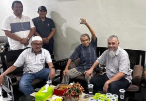 Tangan Penderita Stroke ini Langsung Bisa Digerakkan Usai Jefridin Datang Bawa Bantuan