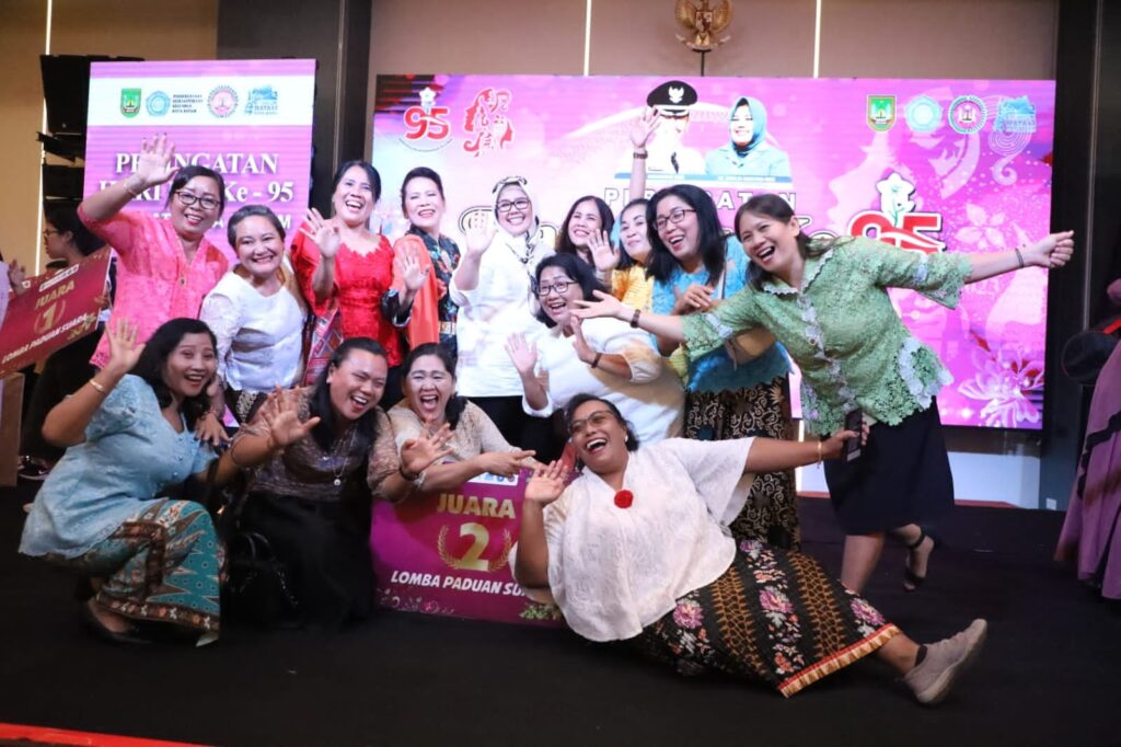 WARTA FOTO: Marlin Rayakan Hari Ibu Ke-95 Kota Batam Bersama 600 Pertemuan Hebat