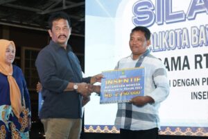 HMR Dipercaya karena Ada Bukti, Ketua RT/RW Nongsa Terima Insentif dari Pemko Batam