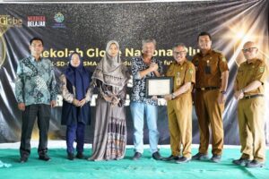 Jefridin Puji Kolaborasi Orang Tua, Pemko & Masyarakat untuk Majukan Pendidikan Batam