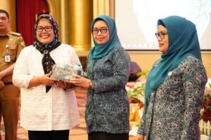 Marlin Sebut PKK RW Batam Garda Terdepan Atasi Persoalan di Tengah Masyarakat