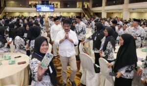 Pesan HMR di Seminar Nasional 1000 Guru se-Kota Batam: Anggap Murid Keluarga Sendiri