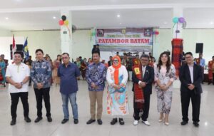 Lanjutkan Pembangunan, HMR & Marlin Hadiri Pesta Bona Taon Raja Toga Manurung