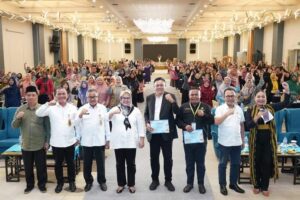 Marlin Jelaskan Pentingnya Public Speaking dalam Berbisnis di Depan 400 Pelaku UMKM