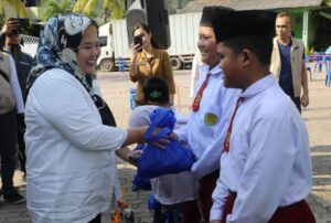 Banyak yang Terbantu, Marlin Minta ke HMR Agar Program Sembako Bersubsidi Ditambah