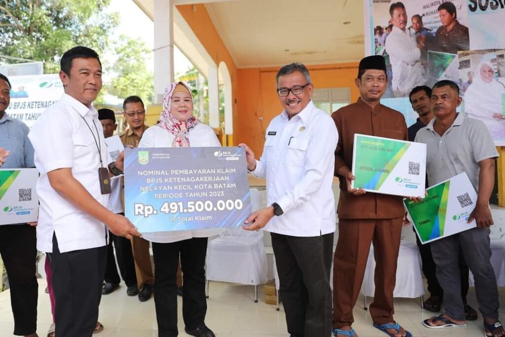 Marlin & Jefridin Turun ke Pulau-pulau, Temui Nelayan Kecil, Bagikan BPJS Ketenagakerjaan