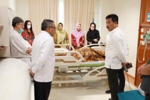 Duka Mendalam HMR atas Wafatnya Hj Rahmah, Istri Mantan Wali Kota Batam RA Aziz