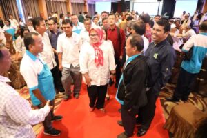 WARTA FOTO: Marlin & HMR Bersua Pendeta Menetap Batam: Kompak itu Kunci Kemajuan