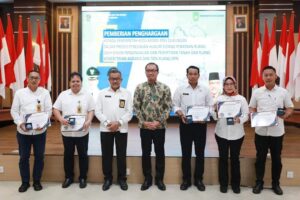 Jadi “Pendekar” Hukum Tata Ruang, Pemko Batam Terima Penghargaan dari ATR/BPN