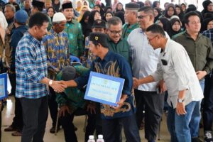 Bersua RT/RW Belakangpadang, HMR: Agar Maju, Pembangunan Batam Harus Dilanjutkan