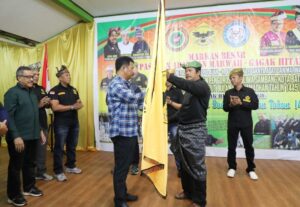 HMR Kukuhkan Panglima Gagak Hitam, Lanjutkan Pembangunan Batam pun Bergema