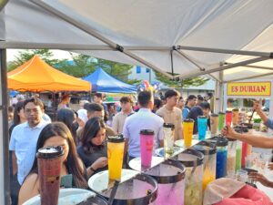 MOZAIK RAMADAN: Asyiknya Ngabuburit & Berburu Takjil di Kawasan Legendaris Nagoya