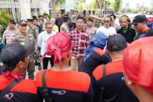 May Day Bersama Ratusan Buruh, HMR Ajak Sama-sama Berjuang Raih Penghidupan Layak