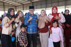 Jefridin Beri Bukti Pemko Batam Respon Usulan Warga Bangun Kesejahteraan Keluarga