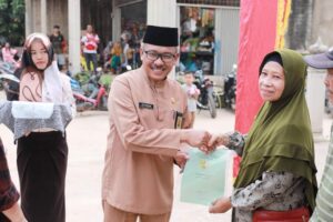 Upaya HMR Didukung BPN, Kini 359 Warga Tanjungsengkuang Punya Sertifikat Lahan