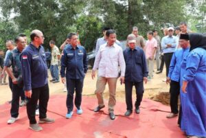 HMR Hadir, Kampung Kelembek Sambau Kini Terang Benderang oleh PJU Tenaga Surya