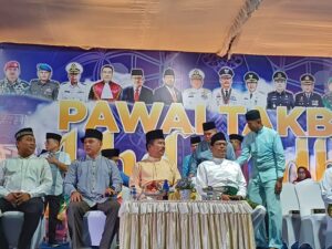 KATA FOTO: Jalanan Kota Batam Gemerlap, HMR Lepas Keindahan Pawai Takbir Iduladha