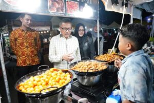 Jefridin Buka D’Hits Vol 2 Bazar UMKM di Harbourbay, Semua Kuliner Hits Ada di Sini!