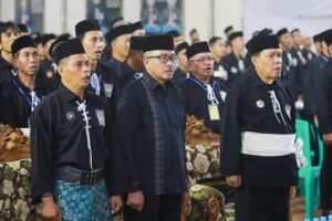 Pakai Baju Hitam-hitam, Jefridin Jadi Saksi Pengesahan 363 Warga Baru PSHT Batam