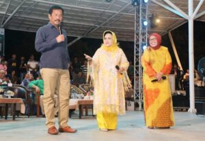 Ribuan Penonton Menyambut, Saat Hetty Koes Endang Ajak HMR & Marlin Berdendang