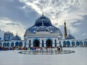 KATA FOTO: Kali Pertama HMR Tampakkan Keindahan Masjid Agung Batam ke Masyarakat