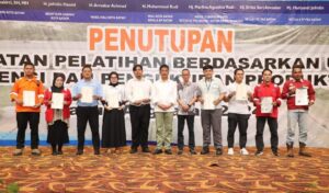 KATA FOTO: Saat HMR Bangga Tenaga Kerja Batam Tidak Kalah dengan Tenaga Kerja Asing
