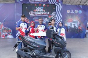 Beda dari yang Lain, Jalan Santai Batam Family Day 2024 Penuh Hadiah & Kegembiraan