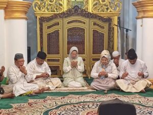 IN2PIRASI JUMAT: Masyarakat Islam