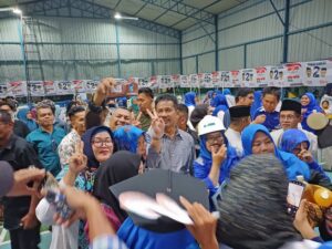 Emak-emak di Batuaji Persembahkan Tari Kreasi untuk Dukung Rudi-Rafiq Gubernur Kepri