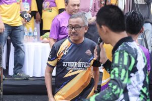 Di Tengah Hujan, Jefridin Berbaur Bersama 5.423 Peserta Fun Run Adhyaksa Ikal VI Batam