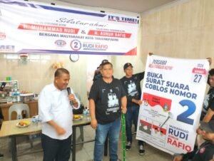 Bertemu di Pelantar Dua Tanjungpinang, Rafiq Komitmen Lindungi Buruh dengan BPJS