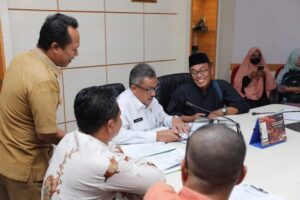 Teken NPHD, Jefridin Ingatkan Dana Hibah Rumah Ibadah Digunakan Sesuai Rencana