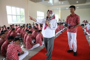 Merinding, Marlin Beri Motivasi Siswa SMAN 2 Tanjungpinang: Jadilah Arus Perubahan!