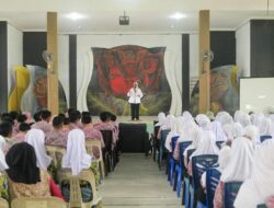 Ketika Marlin Jadi “Wartawan” & Wawancara Pelajar SMAN 1 Dabo soal Impian Terbesarnya