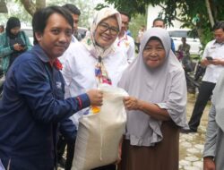 Usai Subuh Marlin Berlayar ke Lingga demi Salurkan Bantuan Pangan untuk Masyarakat
