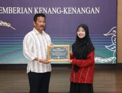 Lantik Pengurus Ikatan Pelajar & Mahasiswa Batam, Pekanbaru, HMR Ajak Terus Berinovasi