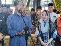 Mengenal Tudung Manto, Penutup Kepala Khas Melayu Kepri yang Dikenakan Li Claudia