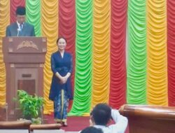 Pidato Perdana di DPRD, Amsakar-Li Claudia Wakafkan Diri Demi Sejahterakan Masyarakat