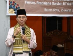 SAFARI RAMADAN: Atasi Sampah, Amsakar Tambah 1 Buldozer & 40 Bin Kontainer