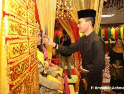 Amsakar Tepuk Tepung Tawar Kapolresta Barelang: Simbol Berkah & Restu Adat Melayu