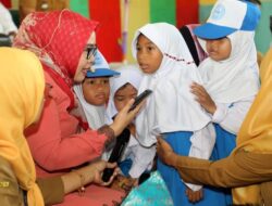 Murid-murid TK Pembina I & TK Telkom Sambut Cinta Bunda Erlita dengan Tari & Puisi