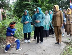 Aksi Pendekar Cilik Hentikan Langkah Erlita, Saat Akan Serahkan Bantuan di Geranting