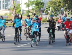 Ribuan Orang Antusias Gowes Bareng Li Claudia di HUT BFB & World Bicycle Day 2025
