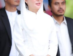 Pancaran Kerudung Putih Li Claudia, di Hari Santri Nasional Kota Batam Mencuri Perhatian